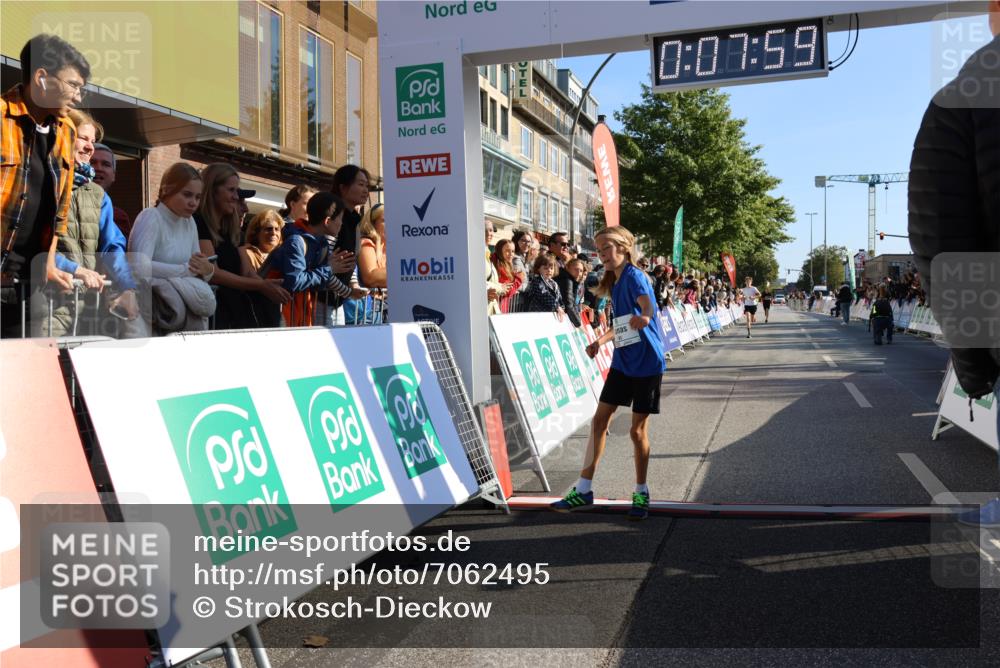 15.09.2024 - PSD Bank Halbmarathon Strokosch-Dieckow http://msf.ph/oto/7062495 15.09.2024 10:25:05 Ziel 61, 131, 211 meine-sportfotos.de