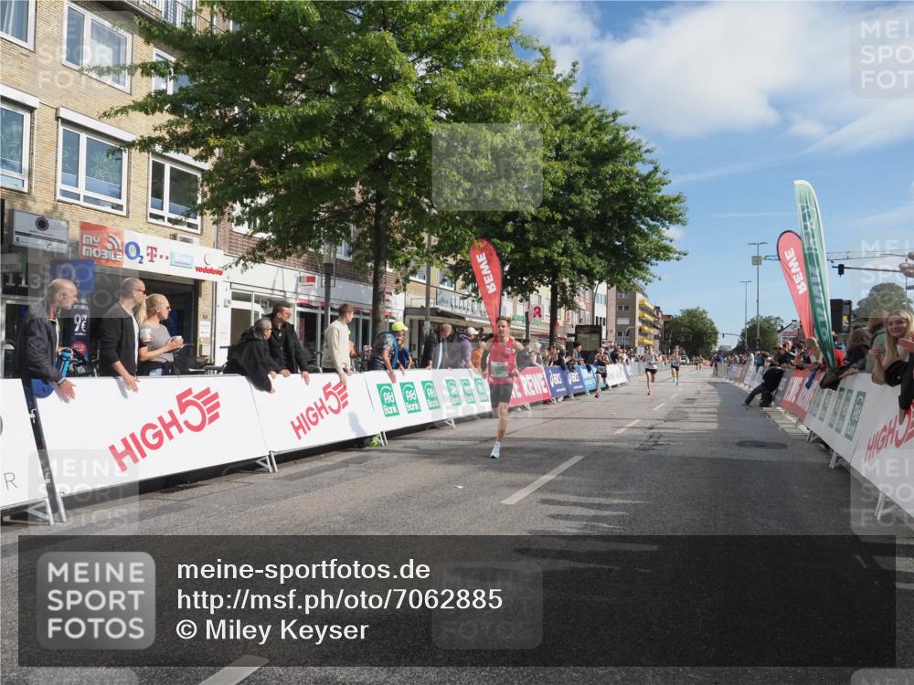 15.09.2024 - PSD Bank Halbmarathon Miley Keyser http://msf.ph/oto/7062885 15.09.2024 11:09:58 Ziel 463, 470, 473, 480, 484, 490, 514, 519, 531 meine-sportfotos.de