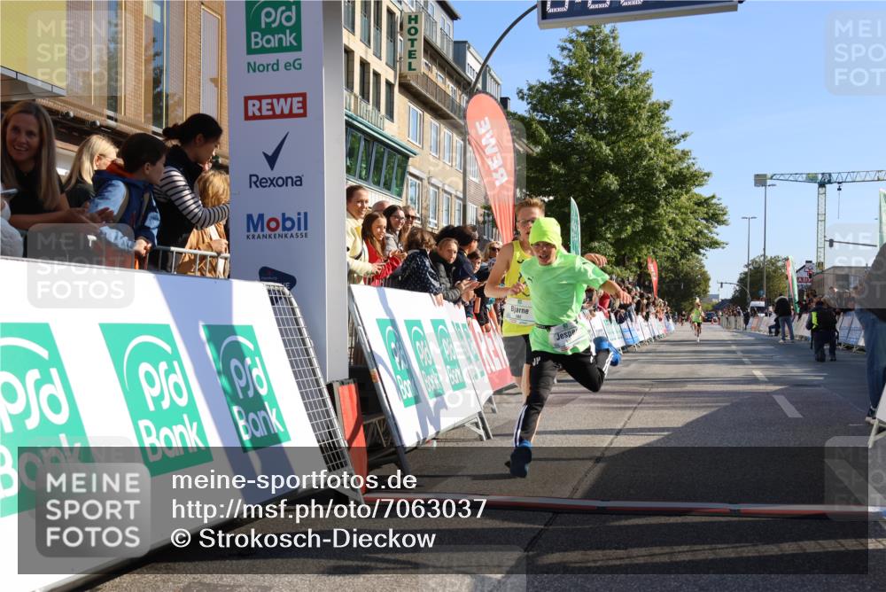 15.09.2024 - PSD Bank Halbmarathon Strokosch-Dieckow http://msf.ph/oto/7063037 15.09.2024 10:25:23 Ziel 7, 102, 119, 165, 177 meine-sportfotos.de