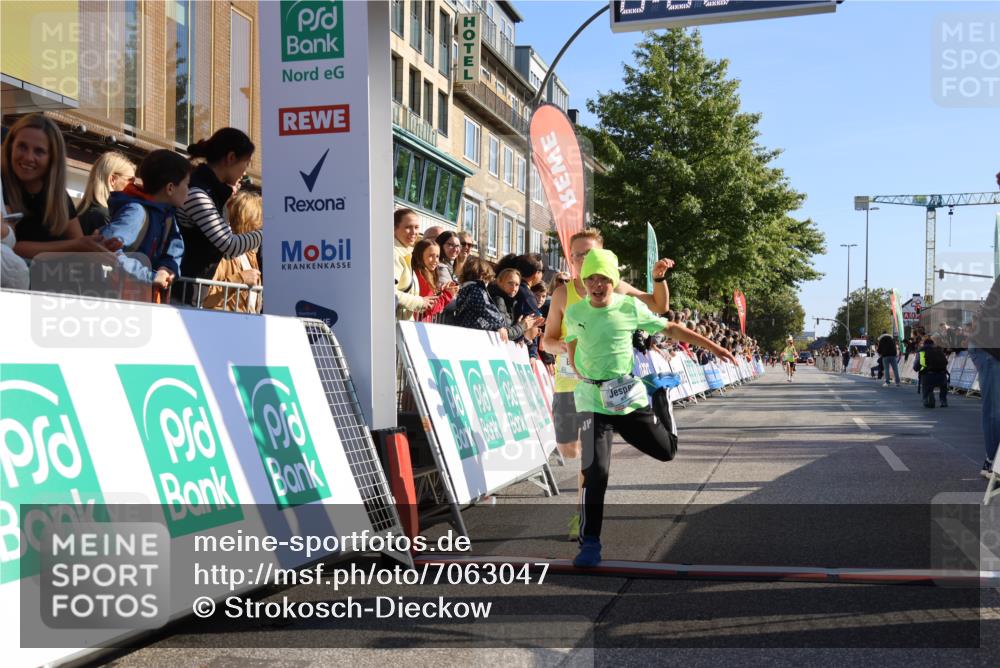 15.09.2024 - PSD Bank Halbmarathon Strokosch-Dieckow http://msf.ph/oto/7063047 15.09.2024 10:25:23 Ziel 7, 102, 119, 165, 177 meine-sportfotos.de