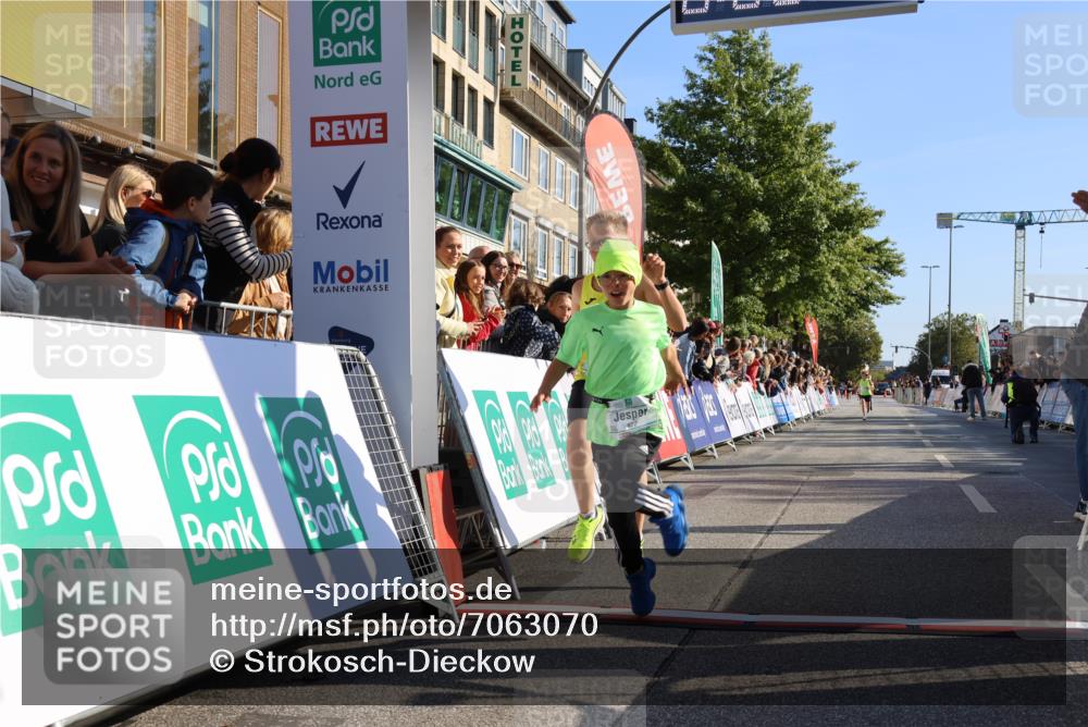 15.09.2024 - PSD Bank Halbmarathon Strokosch-Dieckow http://msf.ph/oto/7063070 15.09.2024 10:25:23 Ziel 7, 102, 119, 165, 177 meine-sportfotos.de