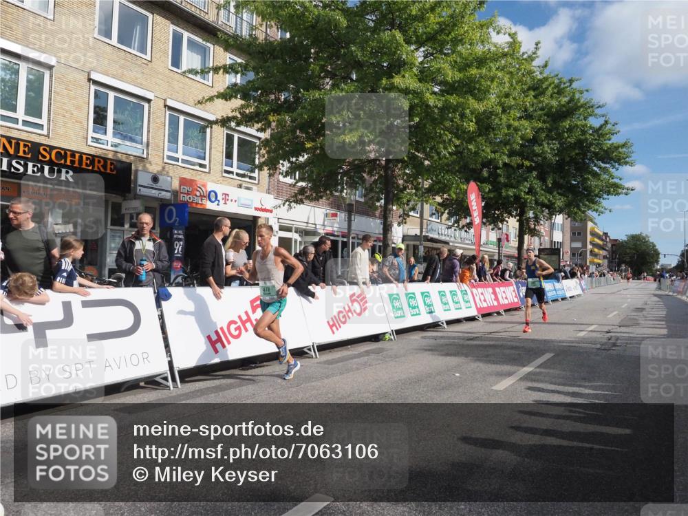 15.09.2024 - PSD Bank Halbmarathon Miley Keyser http://msf.ph/oto/7063106 15.09.2024 11:10:20 Ziel 463, 478, 501, 507, 512, 840 meine-sportfotos.de
