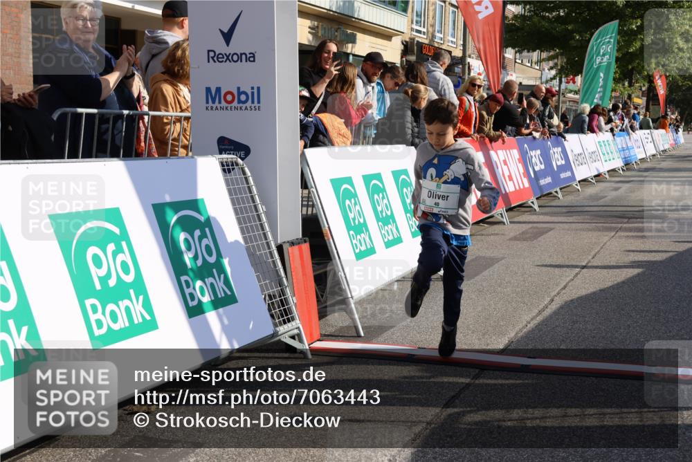15.09.2024 - PSD Bank Halbmarathon Strokosch-Dieckow http://msf.ph/oto/7063443 15.09.2024 10:32:45 Ziel 40, 68, 157, 193, 232, 280, 301 meine-sportfotos.de