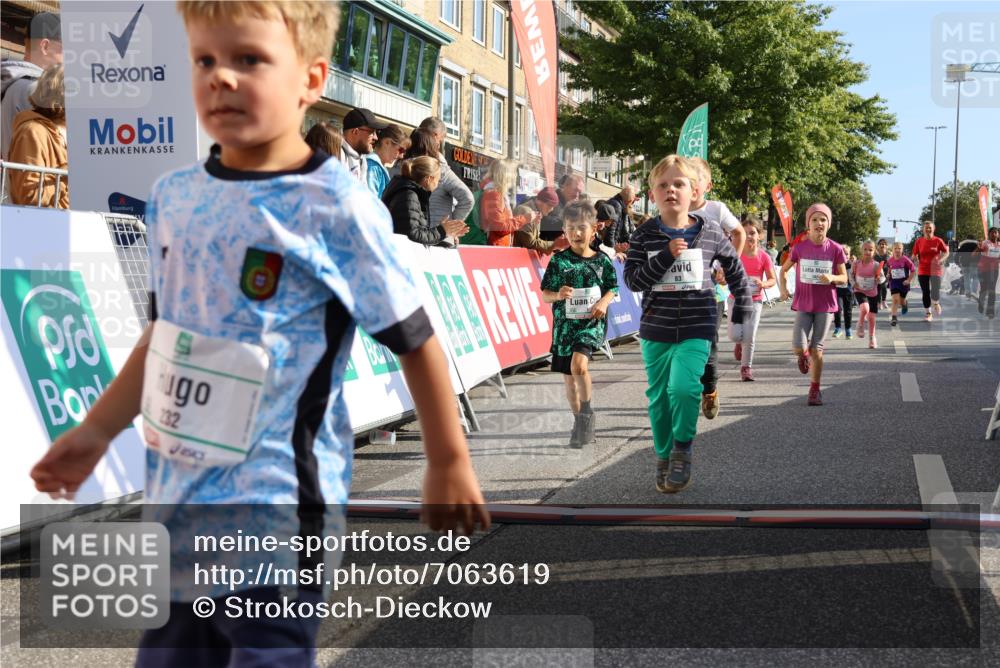 15.09.2024 - PSD Bank Halbmarathon Strokosch-Dieckow http://msf.ph/oto/7063619 15.09.2024 10:32:54 Ziel 1, 4, 40, 68, 83, 176, 182, 232, 241, 275, 283, 301, 302 meine-sportfotos.de