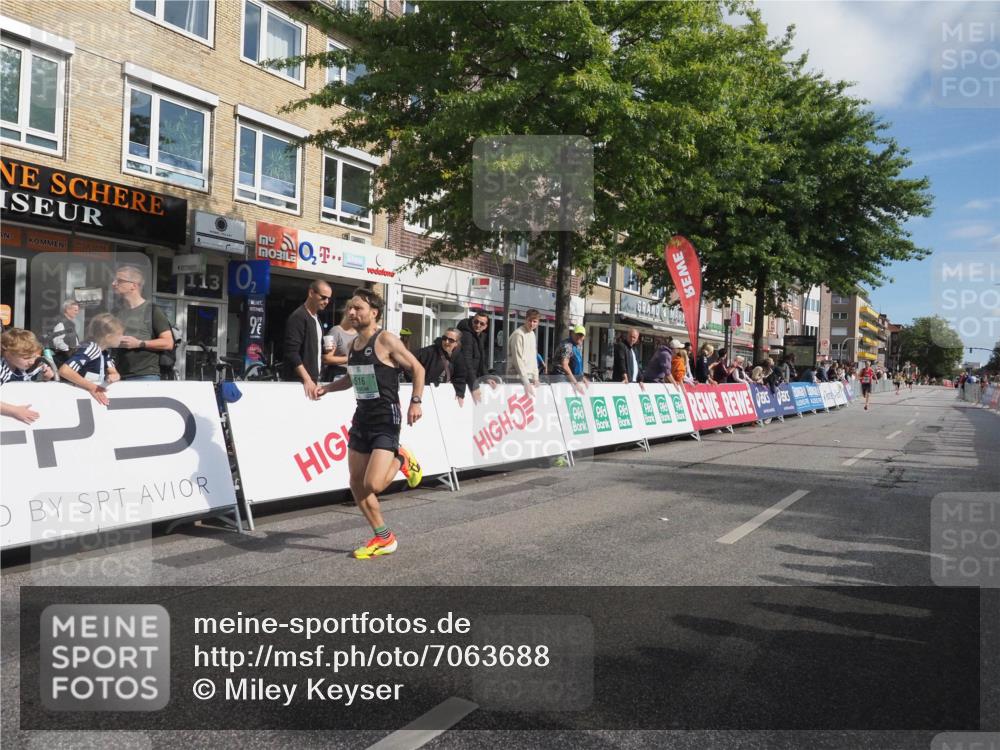15.09.2024 - PSD Bank Halbmarathon Miley Keyser http://msf.ph/oto/7063688 15.09.2024 11:11:37 Ziel 485, 515, 516, 539, 548 meine-sportfotos.de