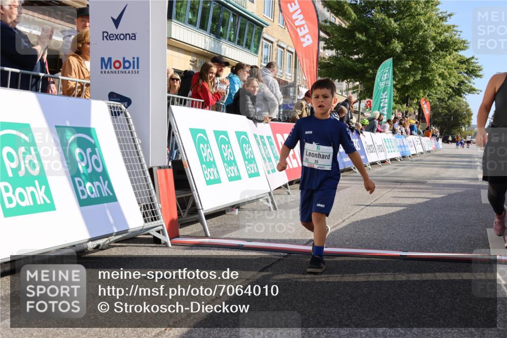 15.09.2024 - PSD Bank Halbmarathon Strokosch-Dieckow http://msf.ph/oto/7064010 15.09.2024 10:33:05 Ziel 1, 4, 33, 83, 176, 182, 232, 241, 275, 283, 302 meine-sportfotos.de