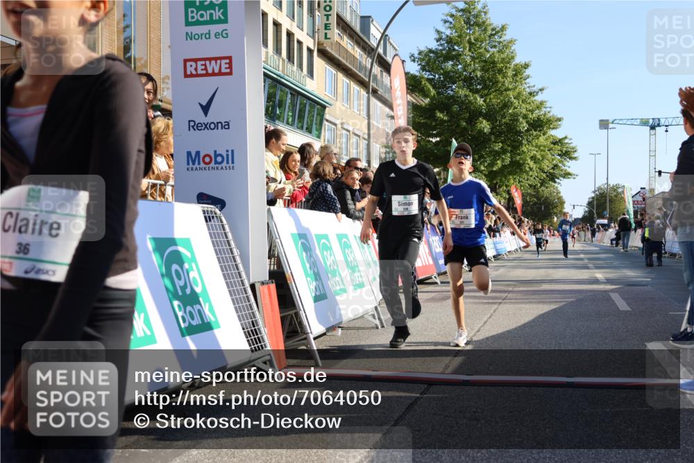 15.09.2024 - PSD Bank Halbmarathon Strokosch-Dieckow http://msf.ph/oto/7064050 15.09.2024 10:25:50 Ziel 36, 110, 221, 238, 248, 257, 298, 300 meine-sportfotos.de