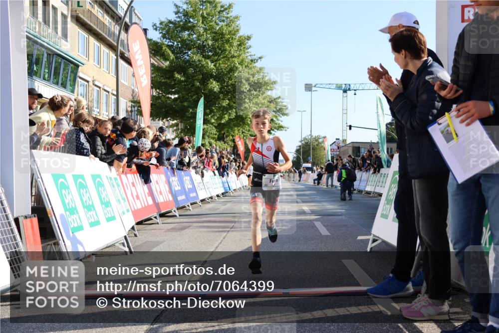 15.09.2024 - PSD Bank Halbmarathon Strokosch-Dieckow http://msf.ph/oto/7064399 15.09.2024 10:26:01 Ziel 54, 98, 221, 238, 248, 298, 300 meine-sportfotos.de