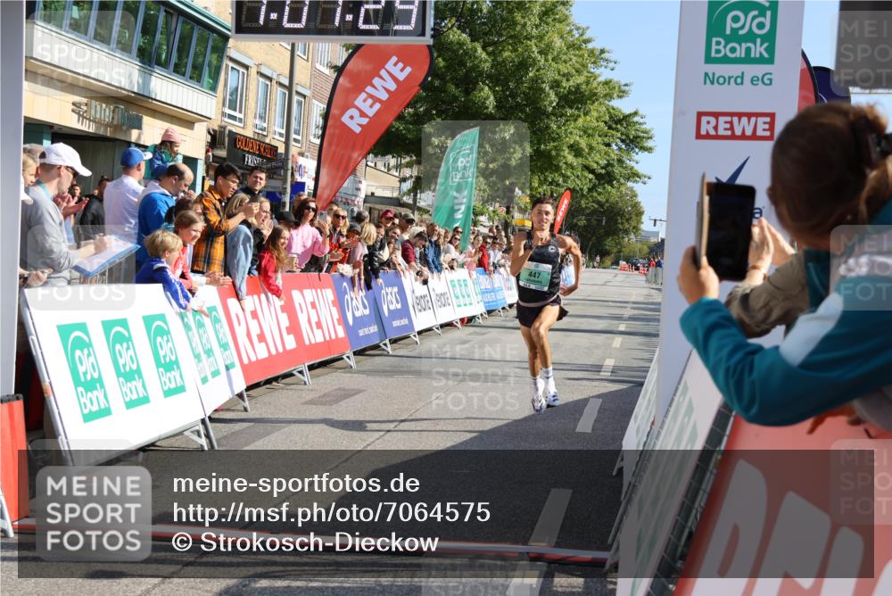 15.09.2024 - PSD Bank Halbmarathon Strokosch-Dieckow http://msf.ph/oto/7064575 15.09.2024 11:02:20 Ziel 447 meine-sportfotos.de