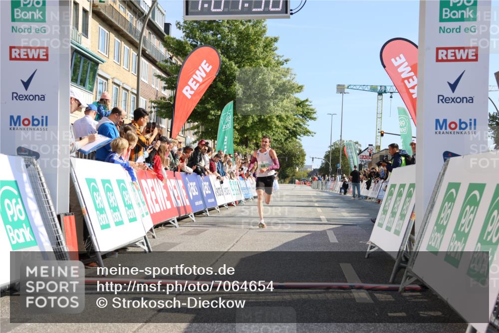 15.09.2024 - PSD Bank Halbmarathon Strokosch-Dieckow http://msf.ph/oto/7064654 15.09.2024 11:02:49 Ziel 449 meine-sportfotos.de