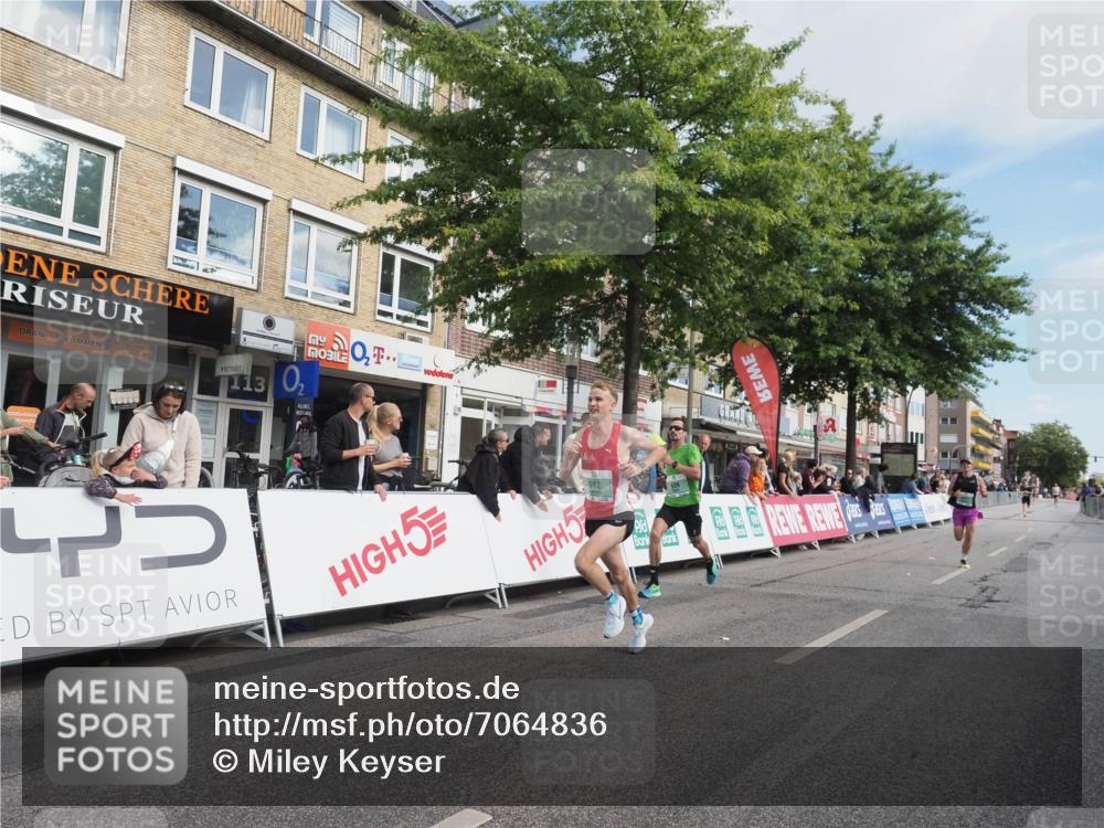 15.09.2024 - PSD Bank Halbmarathon Miley Keyser http://msf.ph/oto/7064836 15.09.2024 11:14:03 Ziel 421, 527, 538, 549, 609, 612 meine-sportfotos.de