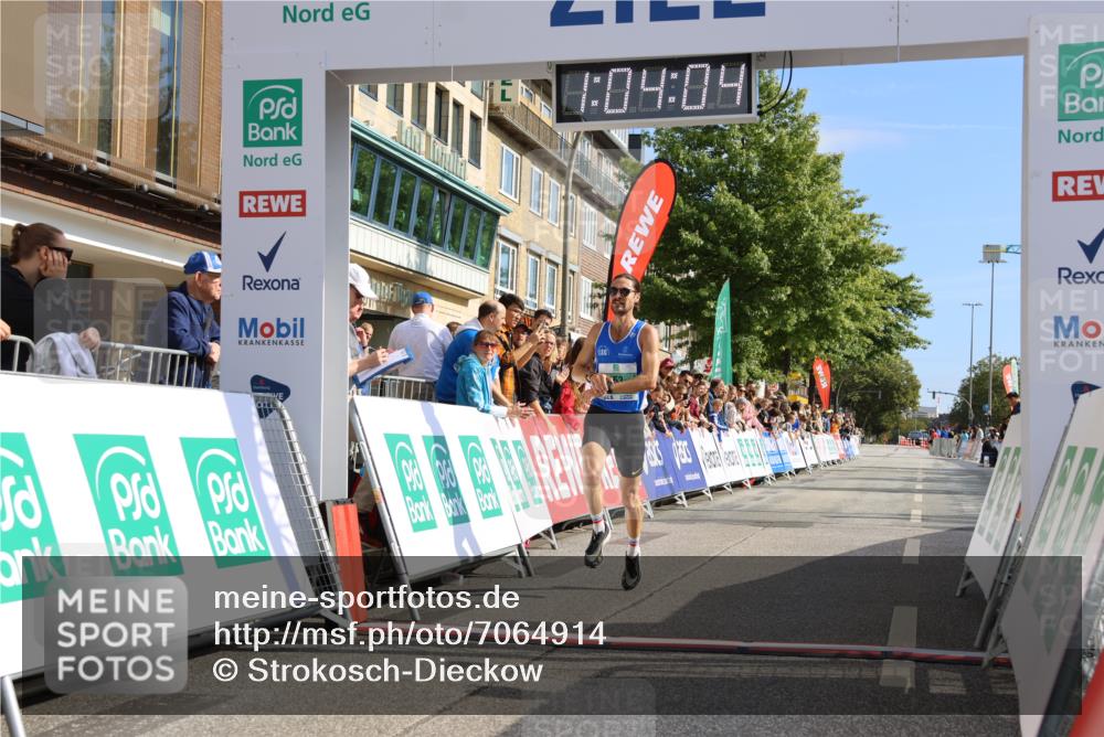15.09.2024 - PSD Bank Halbmarathon Strokosch-Dieckow http://msf.ph/oto/7064914 15.09.2024 11:04:55 Ziel 451, 453 meine-sportfotos.de