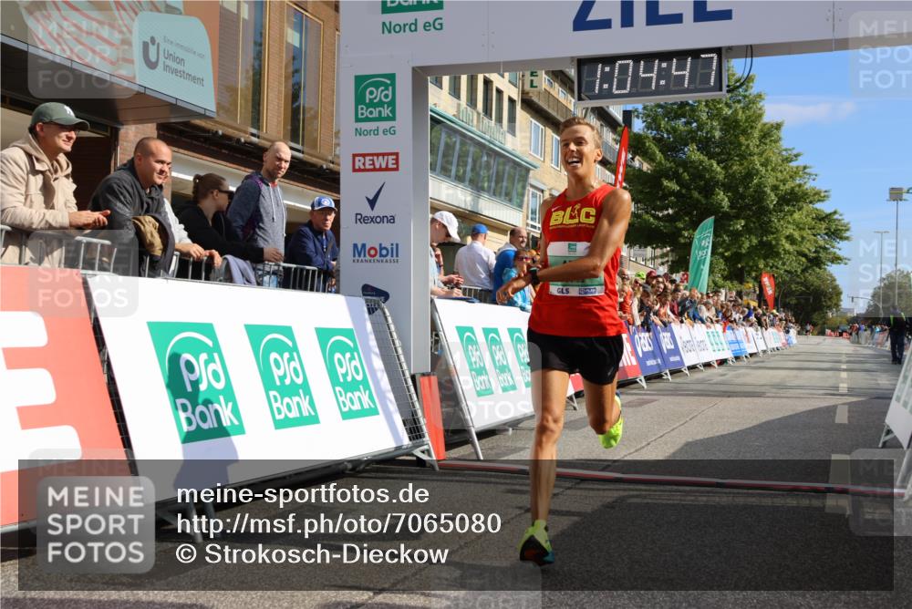 15.09.2024 - PSD Bank Halbmarathon Strokosch-Dieckow http://msf.ph/oto/7065080 15.09.2024 11:05:38 Ziel 458 meine-sportfotos.de