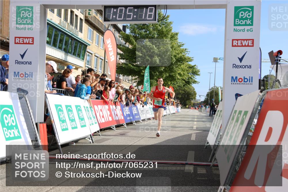 15.09.2024 - PSD Bank Halbmarathon Strokosch-Dieckow http://msf.ph/oto/7065231 15.09.2024 11:06:09 Ziel 450, 452 meine-sportfotos.de