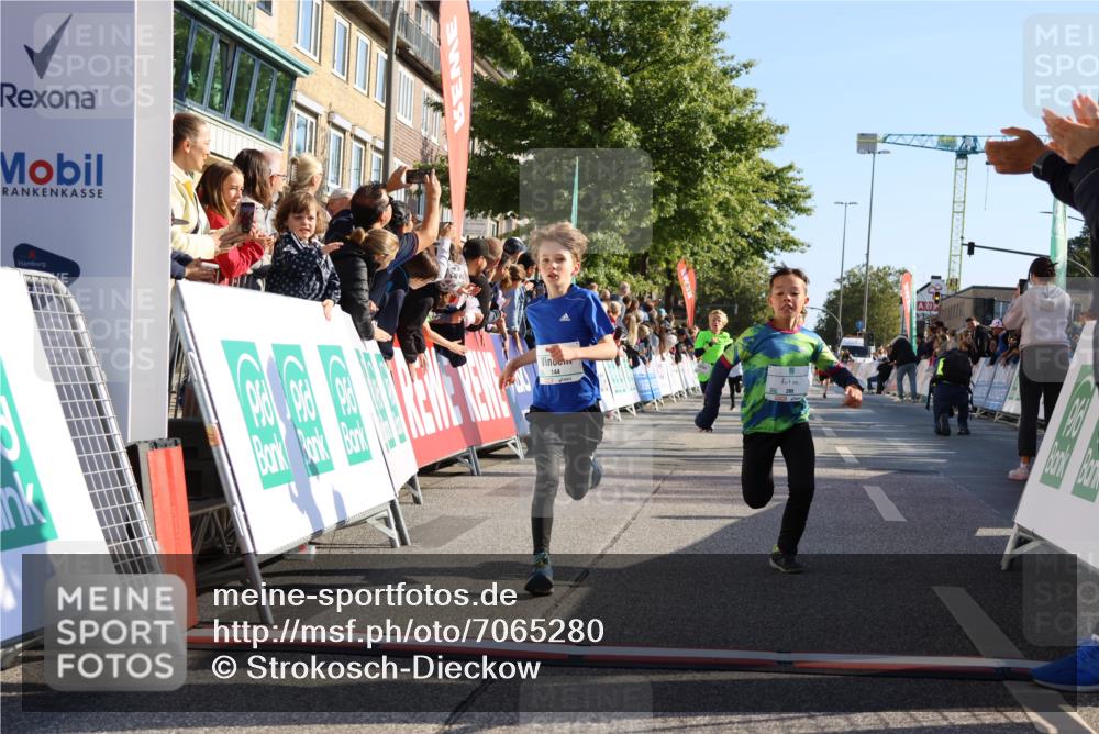 15.09.2024 - PSD Bank Halbmarathon Strokosch-Dieckow http://msf.ph/oto/7065280 15.09.2024 10:26:28 Ziel 9, 86, 88, 116, 144, 181, 200, 216, 242, 295 meine-sportfotos.de