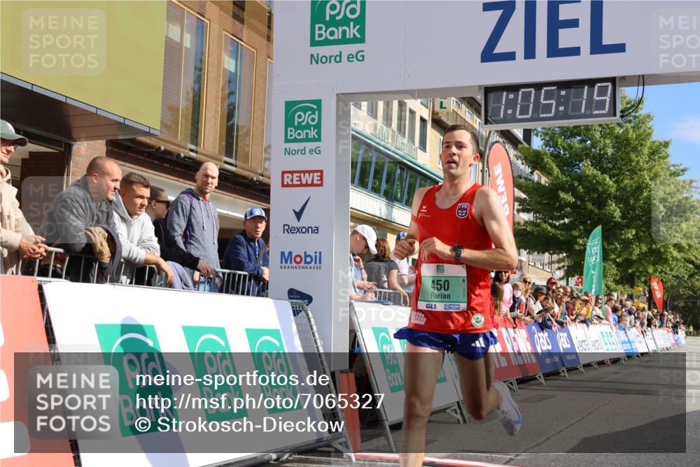 15.09.2024 - PSD Bank Halbmarathon Strokosch-Dieckow http://msf.ph/oto/7065327 15.09.2024 11:06:10 Ziel 450, 452 meine-sportfotos.de