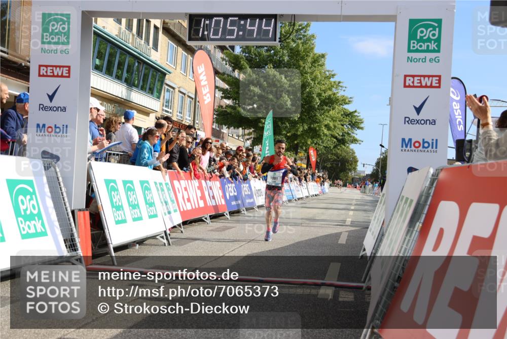 15.09.2024 - PSD Bank Halbmarathon Strokosch-Dieckow http://msf.ph/oto/7065373 15.09.2024 11:06:35 Ziel 1091 meine-sportfotos.de