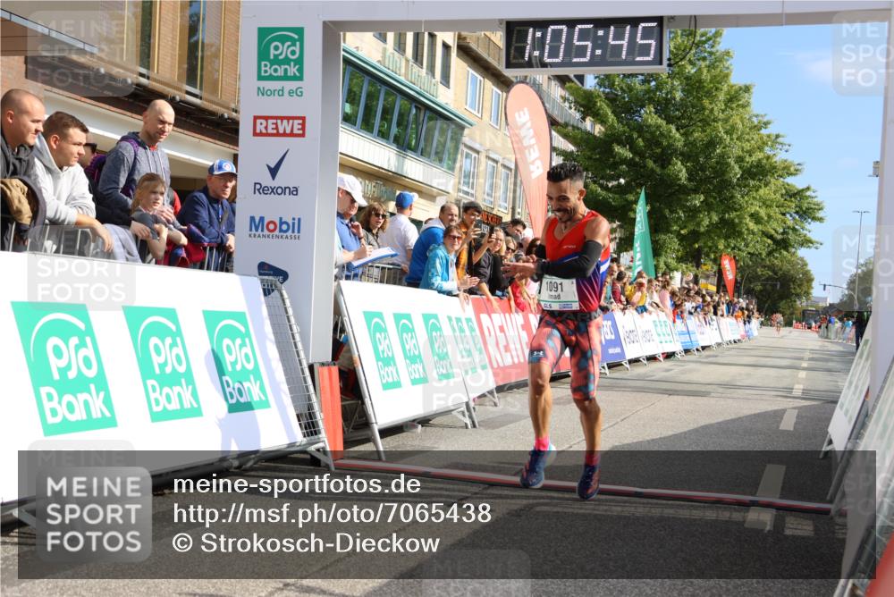 15.09.2024 - PSD Bank Halbmarathon Strokosch-Dieckow http://msf.ph/oto/7065438 15.09.2024 11:06:36 Ziel 1091 meine-sportfotos.de