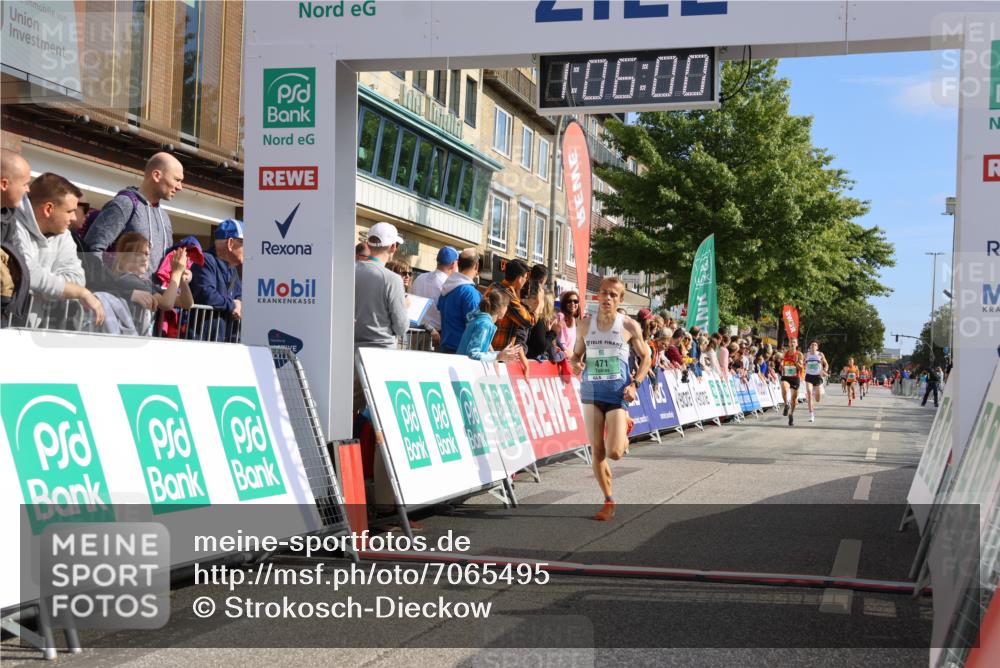 15.09.2024 - PSD Bank Halbmarathon Strokosch-Dieckow http://msf.ph/oto/7065495 15.09.2024 11:06:51 Ziel 455, 459, 461, 471 meine-sportfotos.de