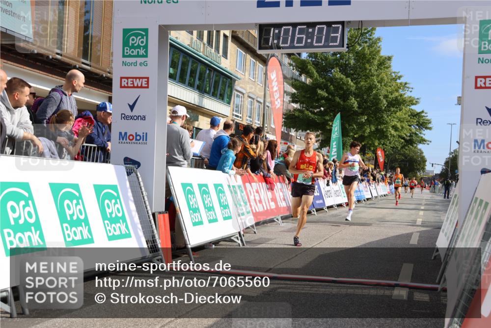 15.09.2024 - PSD Bank Halbmarathon Strokosch-Dieckow http://msf.ph/oto/7065560 15.09.2024 11:06:54 Ziel 455, 459, 461, 471 meine-sportfotos.de