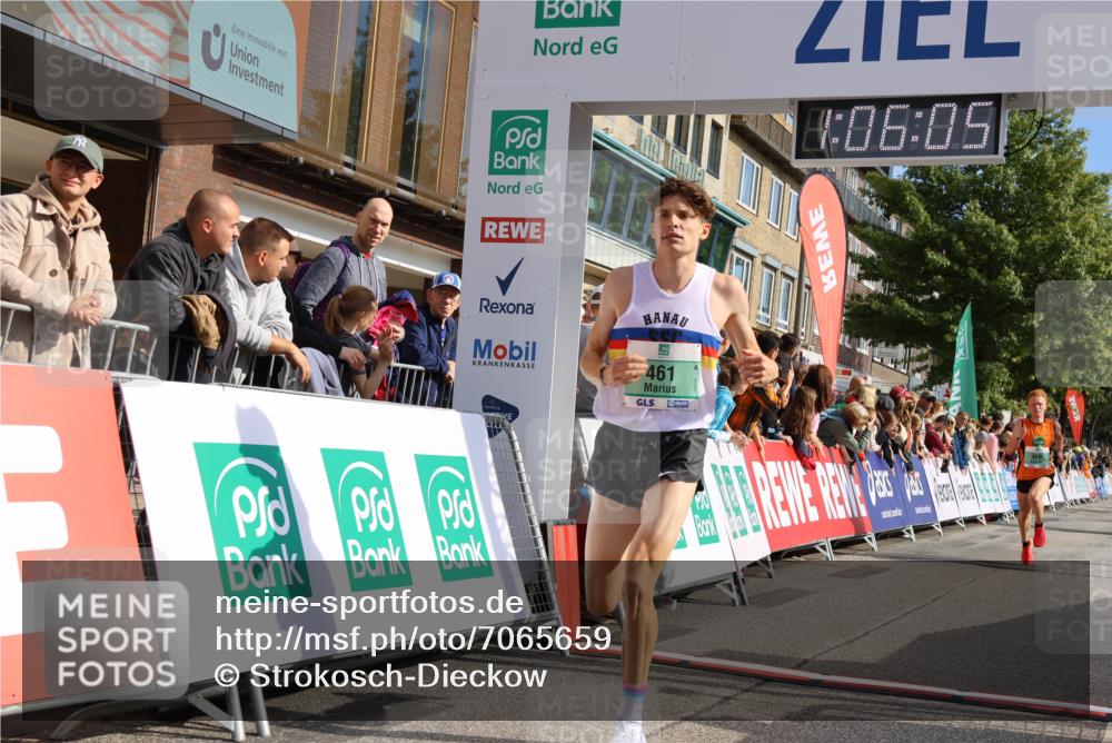 15.09.2024 - PSD Bank Halbmarathon Strokosch-Dieckow http://msf.ph/oto/7065659 15.09.2024 11:06:56 Ziel 455, 459, 461, 471, 805 meine-sportfotos.de