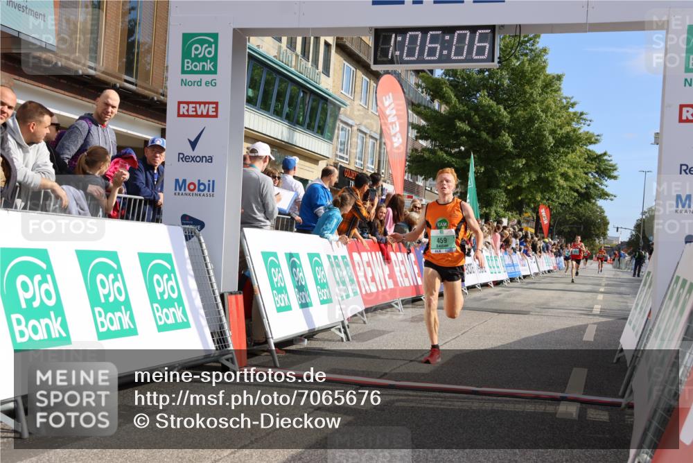 15.09.2024 - PSD Bank Halbmarathon Strokosch-Dieckow http://msf.ph/oto/7065676 15.09.2024 11:06:57 Ziel 455, 459, 461, 471, 805 meine-sportfotos.de