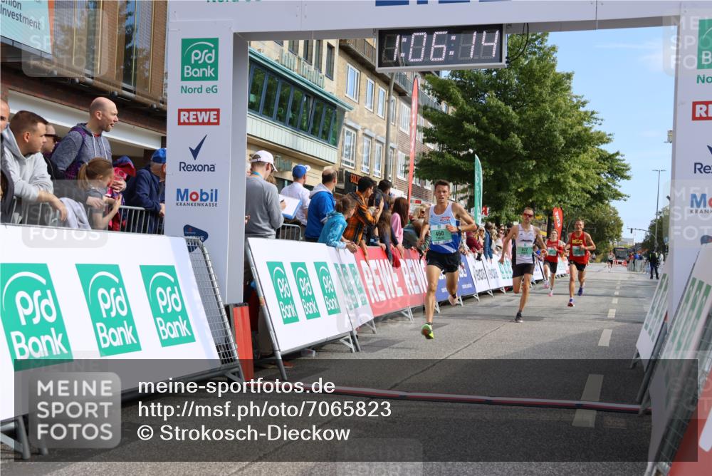 15.09.2024 - PSD Bank Halbmarathon Strokosch-Dieckow http://msf.ph/oto/7065823 15.09.2024 11:07:05 Ziel 455, 456, 459, 460, 461, 467, 468, 472, 805 meine-sportfotos.de