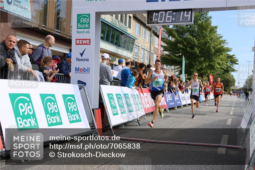 15.09.2024 - PSD Bank Halbmarathon Strokosch-Dieckow http://msf.ph/oto/7065838 15.09.2024 11:07:05 Ziel 455, 456, 459, 460, 461, 467, 468, 472, 805 meine-sportfotos.de