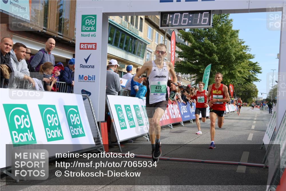 15.09.2024 - PSD Bank Halbmarathon Strokosch-Dieckow http://msf.ph/oto/7065934 15.09.2024 11:07:07 Ziel 455, 456, 459, 460, 461, 467, 468, 472, 805 meine-sportfotos.de