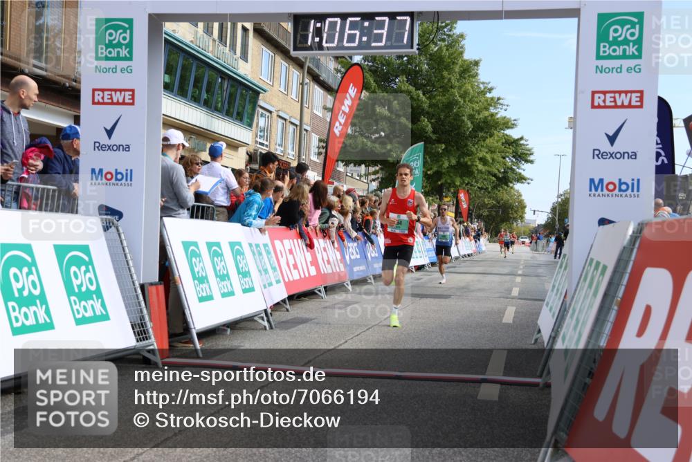 15.09.2024 - PSD Bank Halbmarathon Strokosch-Dieckow http://msf.ph/oto/7066194 15.09.2024 11:07:28 Ziel 462, 464, 465 meine-sportfotos.de