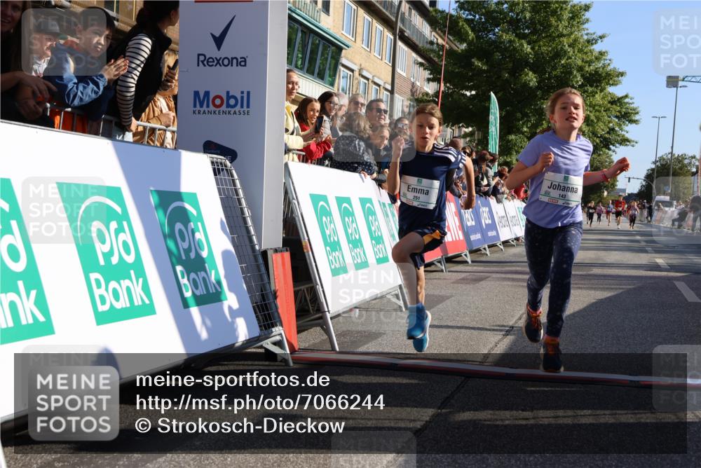 15.09.2024 - PSD Bank Halbmarathon Strokosch-Dieckow http://msf.ph/oto/7066244 15.09.2024 10:26:40 Ziel 9, 86, 88, 116, 118, 143, 188, 200, 209, 216, 251, 295 meine-sportfotos.de