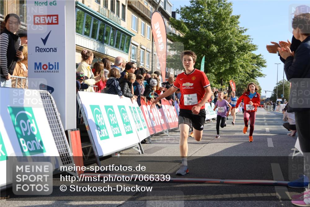 15.09.2024 - PSD Bank Halbmarathon Strokosch-Dieckow http://msf.ph/oto/7066339 15.09.2024 10:26:48 Ziel 118, 134, 143, 173, 188, 196, 209, 212, 229, 237, 251, 307 meine-sportfotos.de