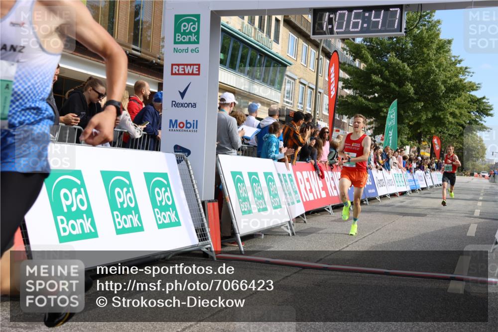 15.09.2024 - PSD Bank Halbmarathon Strokosch-Dieckow http://msf.ph/oto/7066423 15.09.2024 11:07:38 Ziel 462, 464, 469, 476, 482 meine-sportfotos.de