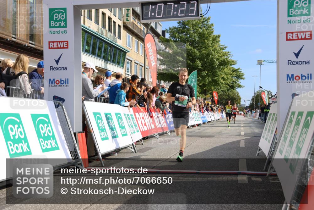 15.09.2024 - PSD Bank Halbmarathon Strokosch-Dieckow http://msf.ph/oto/7066650 15.09.2024 11:08:14 Ziel 403, 408, 479, 483 meine-sportfotos.de