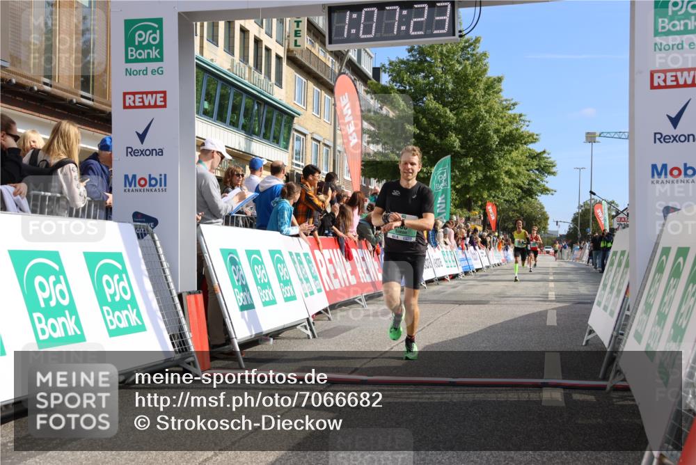 15.09.2024 - PSD Bank Halbmarathon Strokosch-Dieckow http://msf.ph/oto/7066682 15.09.2024 11:08:14 Ziel 403, 408, 479, 483 meine-sportfotos.de