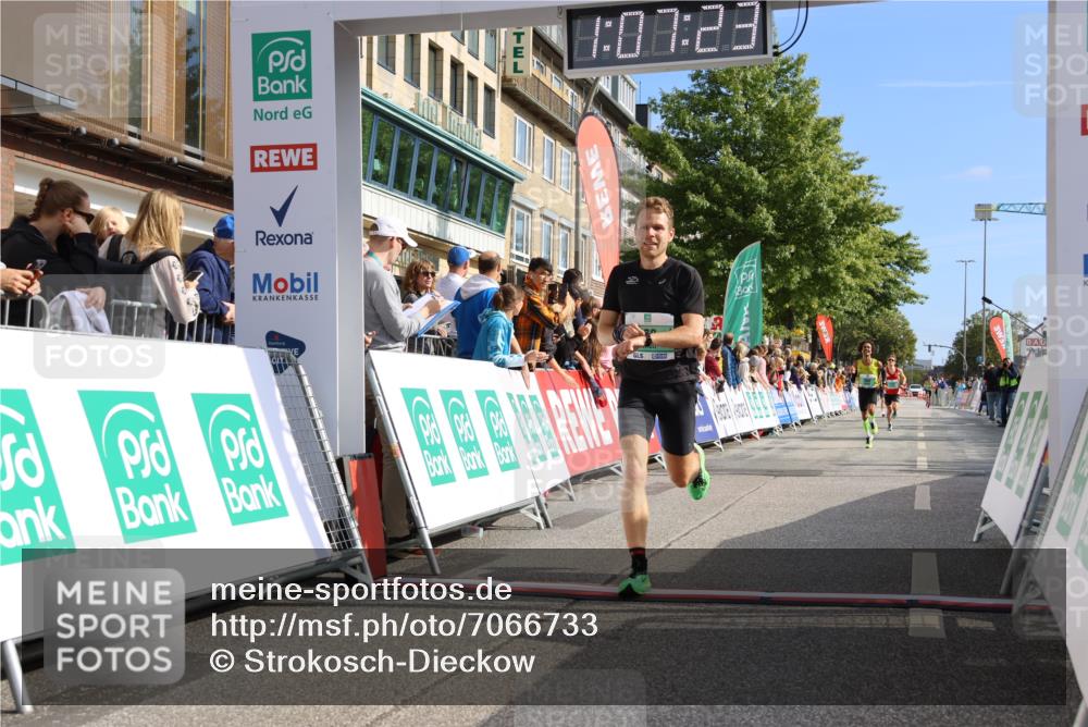 15.09.2024 - PSD Bank Halbmarathon Strokosch-Dieckow http://msf.ph/oto/7066733 15.09.2024 11:08:14 Ziel 403, 408, 479, 483 meine-sportfotos.de