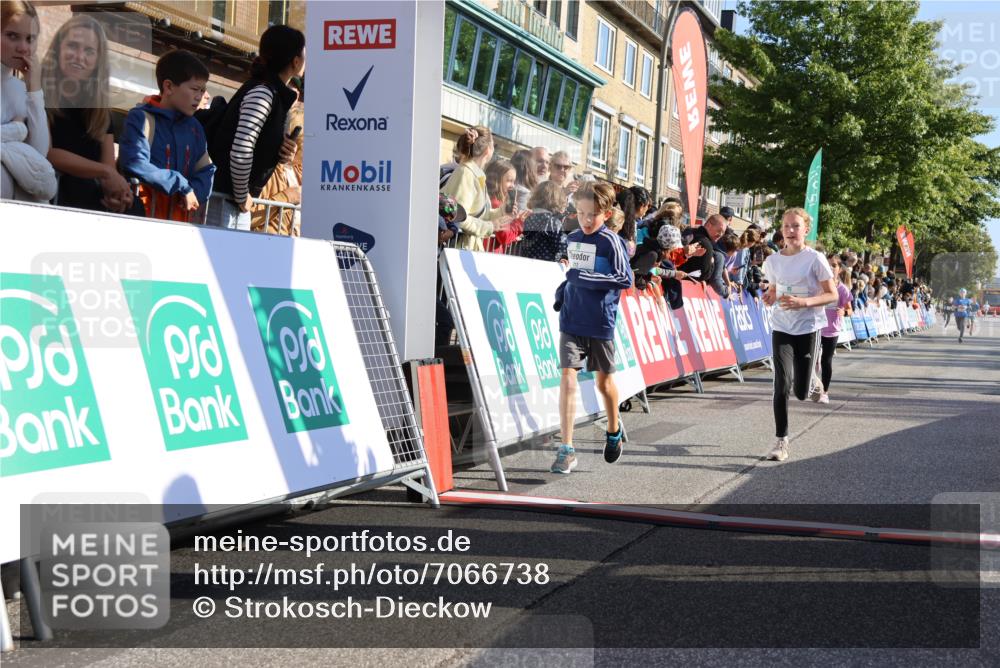 15.09.2024 - PSD Bank Halbmarathon Strokosch-Dieckow http://msf.ph/oto/7066738 15.09.2024 10:26:54 Ziel 134, 173, 196, 209, 212, 215, 229, 237, 307 meine-sportfotos.de