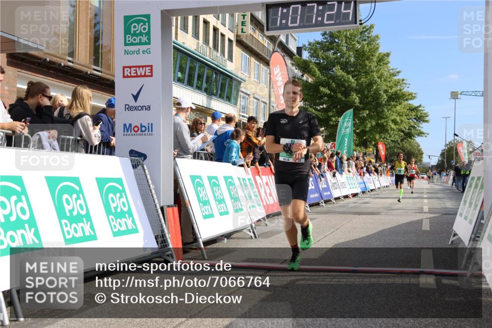 15.09.2024 - PSD Bank Halbmarathon Strokosch-Dieckow http://msf.ph/oto/7066764 15.09.2024 11:08:15 Ziel 403, 408, 479, 483 meine-sportfotos.de