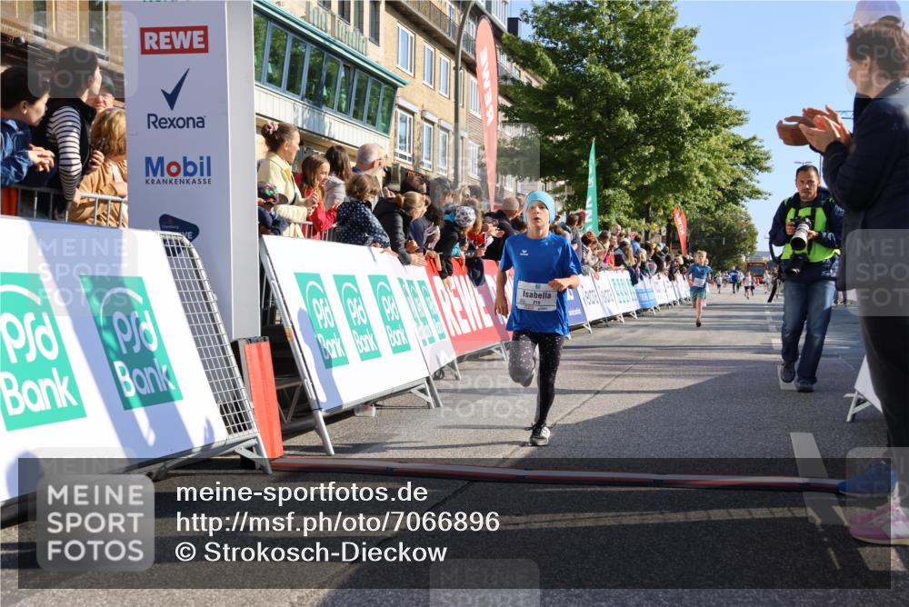 15.09.2024 - PSD Bank Halbmarathon Strokosch-Dieckow http://msf.ph/oto/7066896 15.09.2024 10:27:01 Ziel 69, 134, 173, 196, 212, 215, 229, 237, 284, 307 meine-sportfotos.de