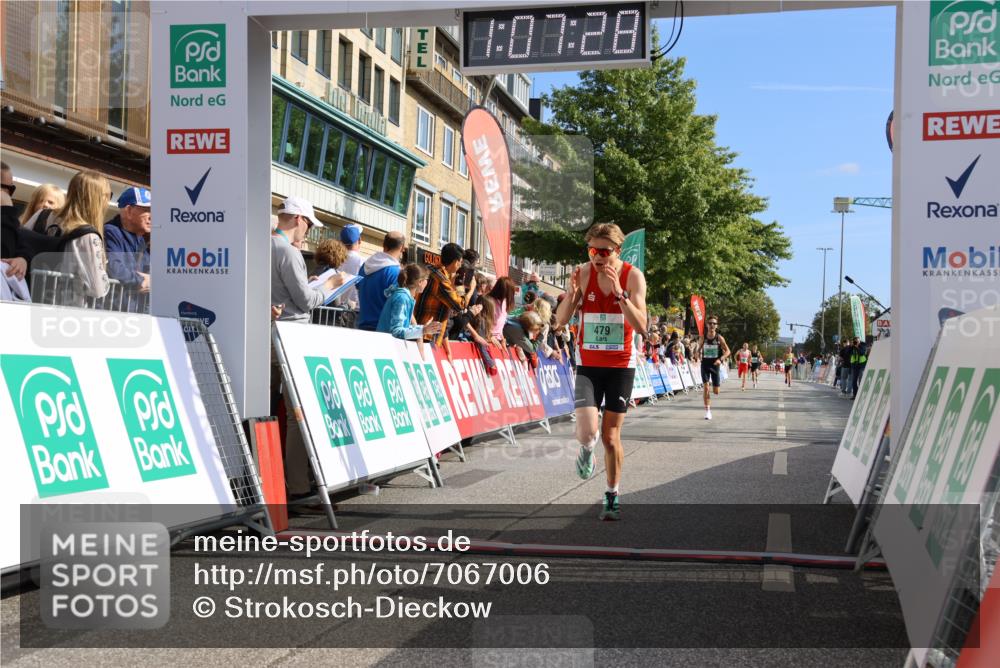 15.09.2024 - PSD Bank Halbmarathon Strokosch-Dieckow http://msf.ph/oto/7067006 15.09.2024 11:08:19 Ziel 403, 408, 479, 483, 491 meine-sportfotos.de