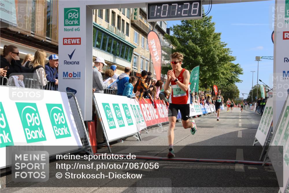 15.09.2024 - PSD Bank Halbmarathon Strokosch-Dieckow http://msf.ph/oto/7067056 15.09.2024 11:08:19 Ziel 403, 408, 479, 483, 491 meine-sportfotos.de