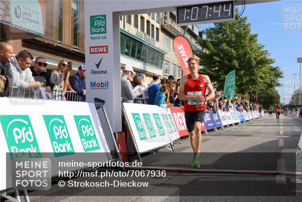15.09.2024 - PSD Bank Halbmarathon Strokosch-Dieckow http://msf.ph/oto/7067936 15.09.2024 11:08:35 Ziel 474, 475, 491, 493, 562, 1076 meine-sportfotos.de