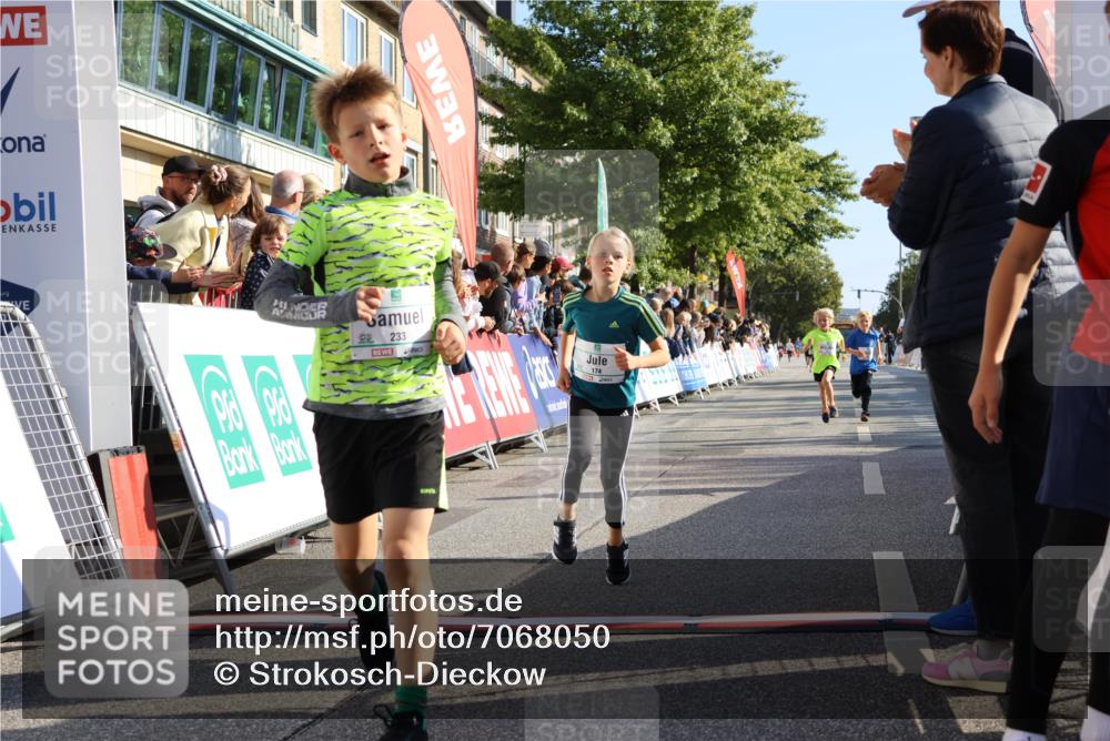 15.09.2024 - PSD Bank Halbmarathon Strokosch-Dieckow http://msf.ph/oto/7068050 15.09.2024 10:27:40 Ziel 8, 48, 122, 136, 139, 159, 174, 219, 233, 268, 272 meine-sportfotos.de