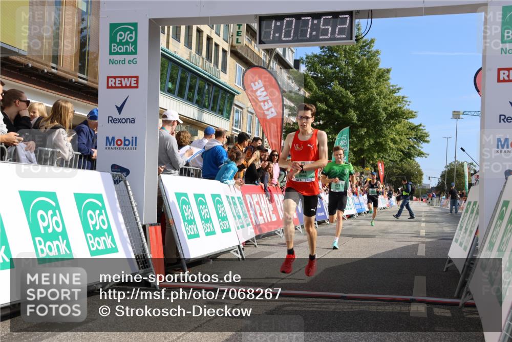 15.09.2024 - PSD Bank Halbmarathon Strokosch-Dieckow http://msf.ph/oto/7068267 15.09.2024 11:08:43 Ziel 477, 487, 493, 562, 1076 meine-sportfotos.de