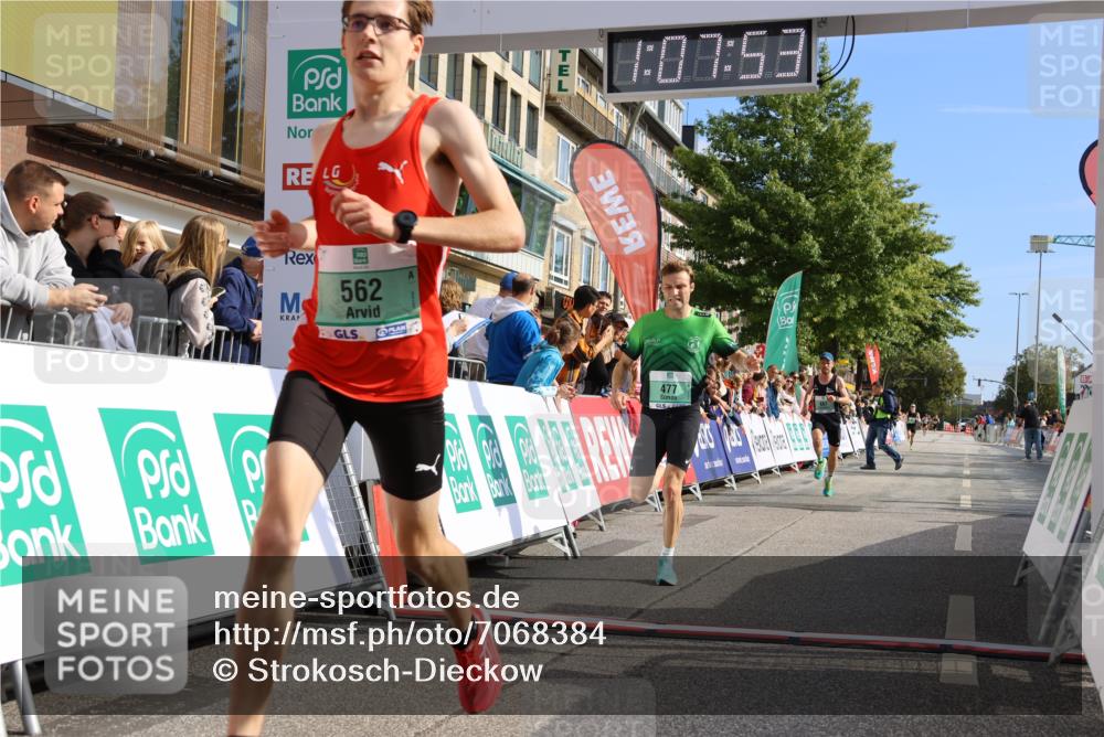 15.09.2024 - PSD Bank Halbmarathon Strokosch-Dieckow http://msf.ph/oto/7068384 15.09.2024 11:08:43 Ziel 477, 487, 493, 562, 1076 meine-sportfotos.de