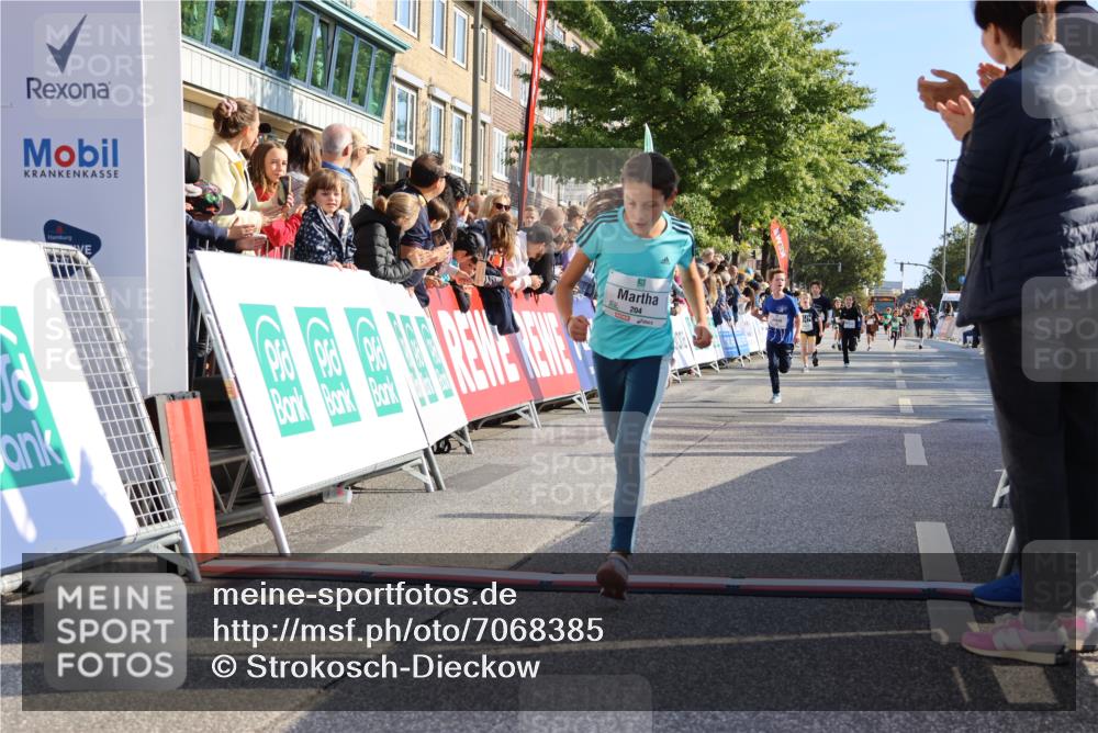 15.09.2024 - PSD Bank Halbmarathon Strokosch-Dieckow http://msf.ph/oto/7068385 15.09.2024 10:27:49 Ziel 8, 37, 101, 103, 122, 125, 159, 174, 204, 233 meine-sportfotos.de