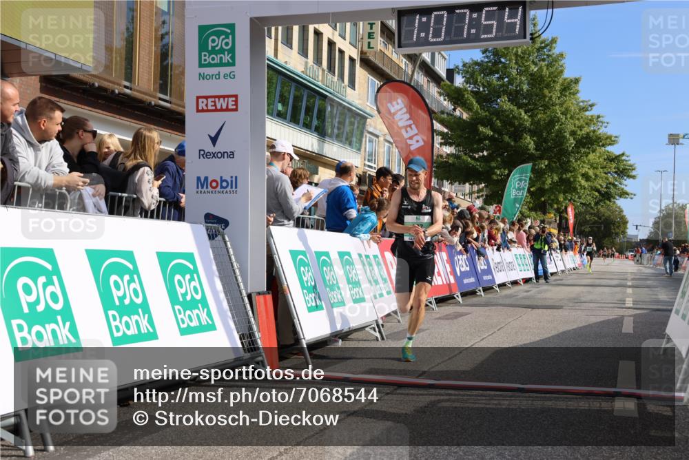 15.09.2024 - PSD Bank Halbmarathon Strokosch-Dieckow http://msf.ph/oto/7068544 15.09.2024 11:08:45 Ziel 477, 487, 493, 562, 807, 1076 meine-sportfotos.de