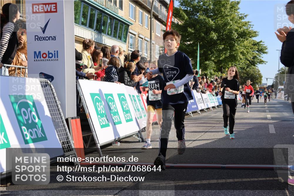 15.09.2024 - PSD Bank Halbmarathon Strokosch-Dieckow http://msf.ph/oto/7068644 15.09.2024 10:27:55 Ziel 8, 27, 28, 37, 73, 101, 103, 125, 159, 204, 249, 296 meine-sportfotos.de