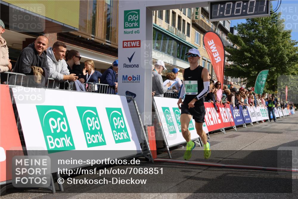15.09.2024 - PSD Bank Halbmarathon Strokosch-Dieckow http://msf.ph/oto/7068851 15.09.2024 11:08:52 Ziel 477, 487, 562, 807, 1076 meine-sportfotos.de