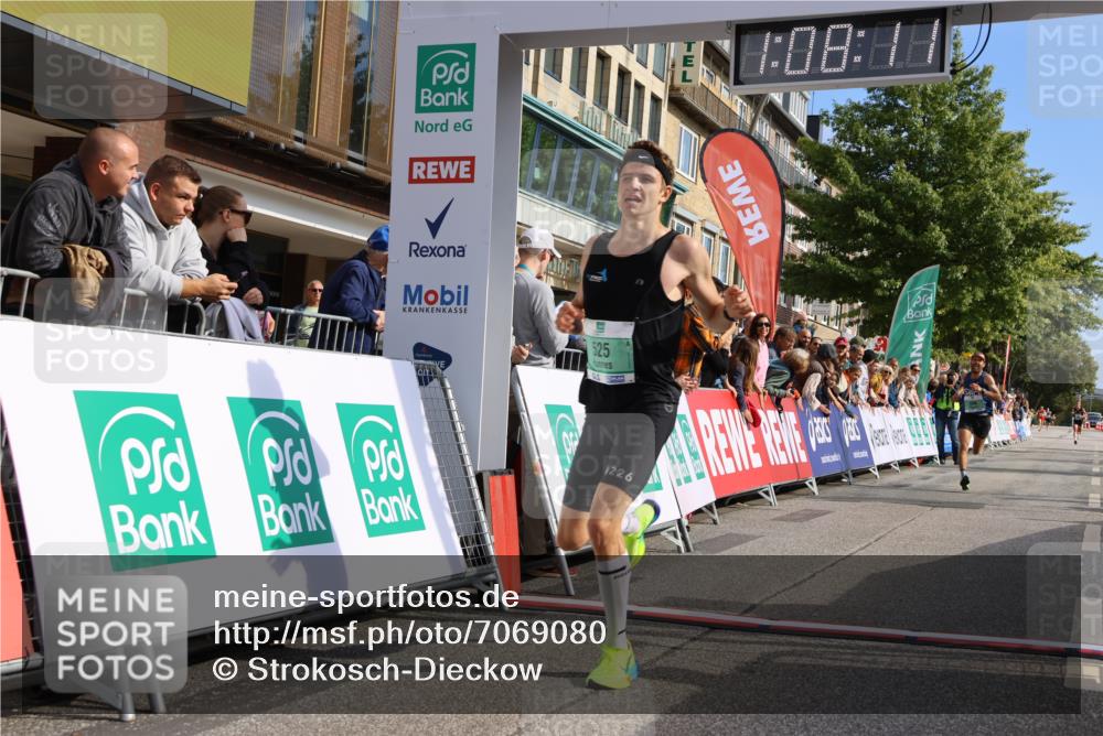 15.09.2024 - PSD Bank Halbmarathon Strokosch-Dieckow http://msf.ph/oto/7069080 15.09.2024 11:09:02 Ziel 496, 525, 807 meine-sportfotos.de